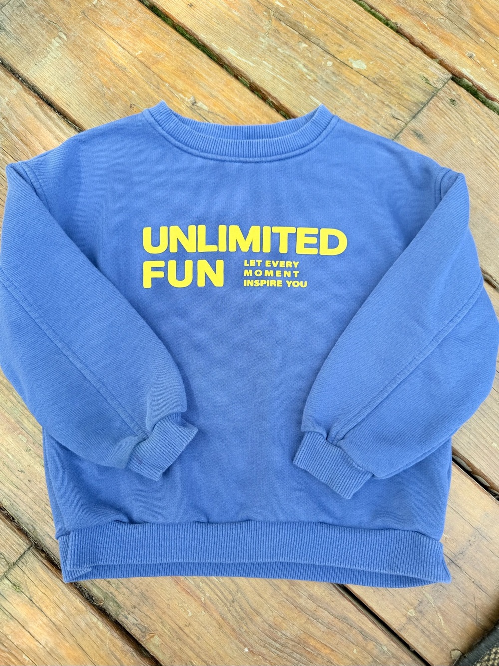 Zara Blue Sweatshirt with Yellow "UNLIMITED FUN" Print Size 6 Years